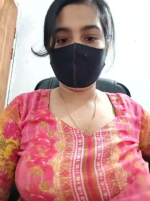 Stripchat-Public.Show-f-Ritusri_Dotta-2024.12.28.074433