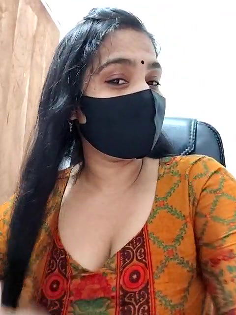 Stripchat-Public.Show-f-Ritusri_Dotta-2025.01.01.114035