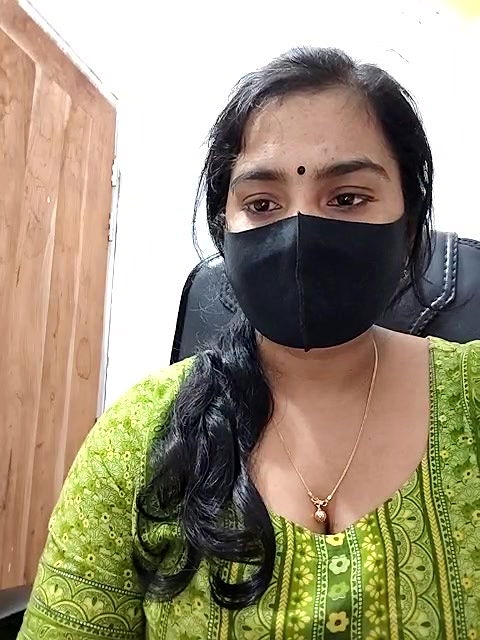 Stripchat-Public.Show-f-Ritusri_Dotta-2025.01.22.190156