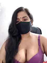 Stripchat-Public.Show-f-Ritusri_Dotta-2025.04.14.164119