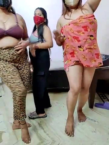 Stripchat-Public.Show-f-Sangitalive-2025.04.14.121512