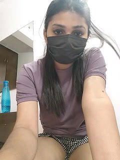 Stripchat-Public.Show-f-Sonam-378-2025.04.13.194323