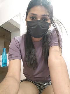 Stripchat-Public.Show-f-Sonam-378-2025.04.13.194323