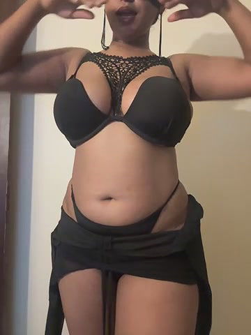 Stripchat-Public.Show-f-Strip-rose-2025.05.19.204734