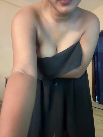 Stripchat-Public.Show-f-Strip-rose-2025.05.28.213347