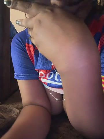 Stripchat-Public.Show-f-Strip-rose-2025.06.17.181850