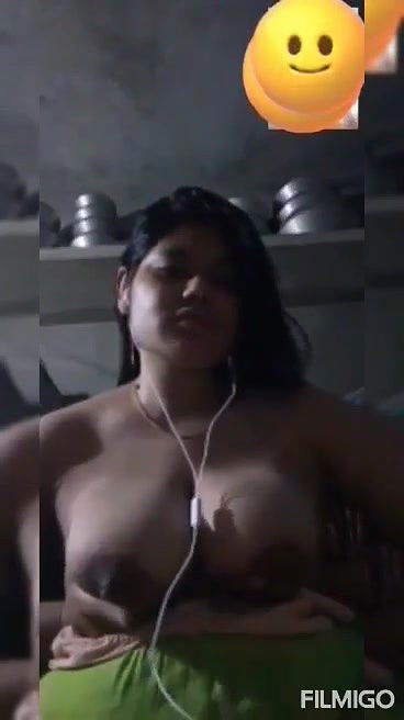 Sexy Girl Playing With Her BigBoobs