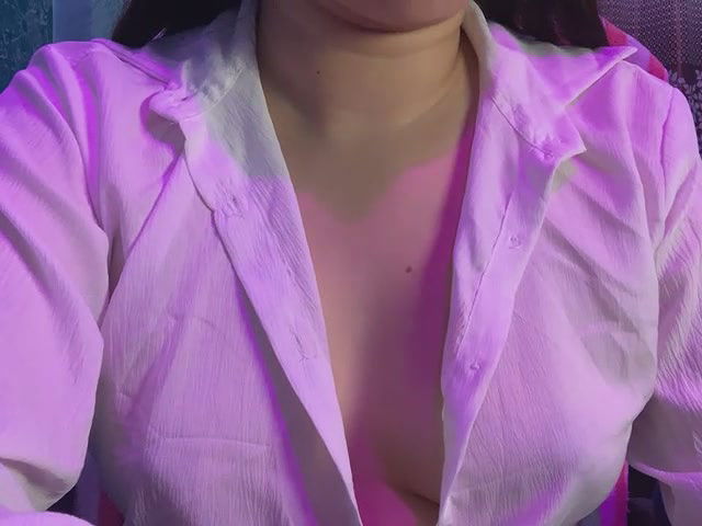 Stripchat-Public.Show-f-Sweet__queen2-2024.12.26.202352