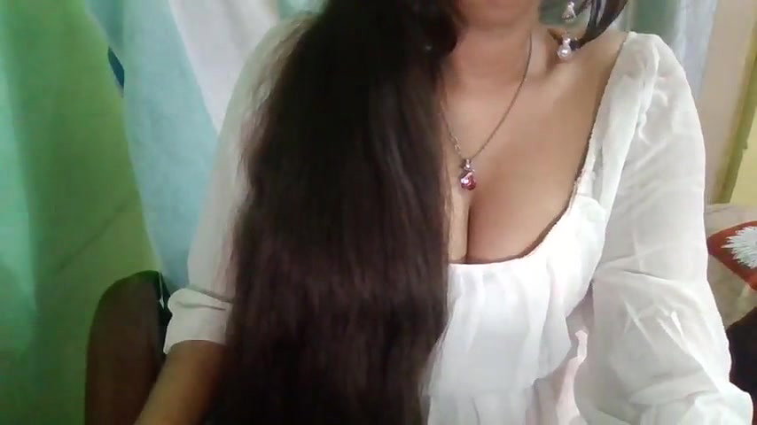 Stripchat-Public.Show-f-Yashika_Love1-2025.01.28.025824