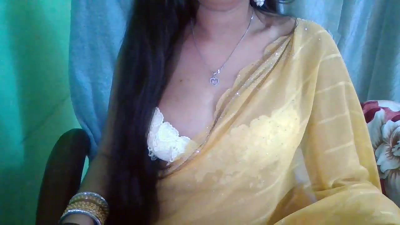 Stripchat-Public.Show-f-Yashika_Love1-2025.02.09.044405