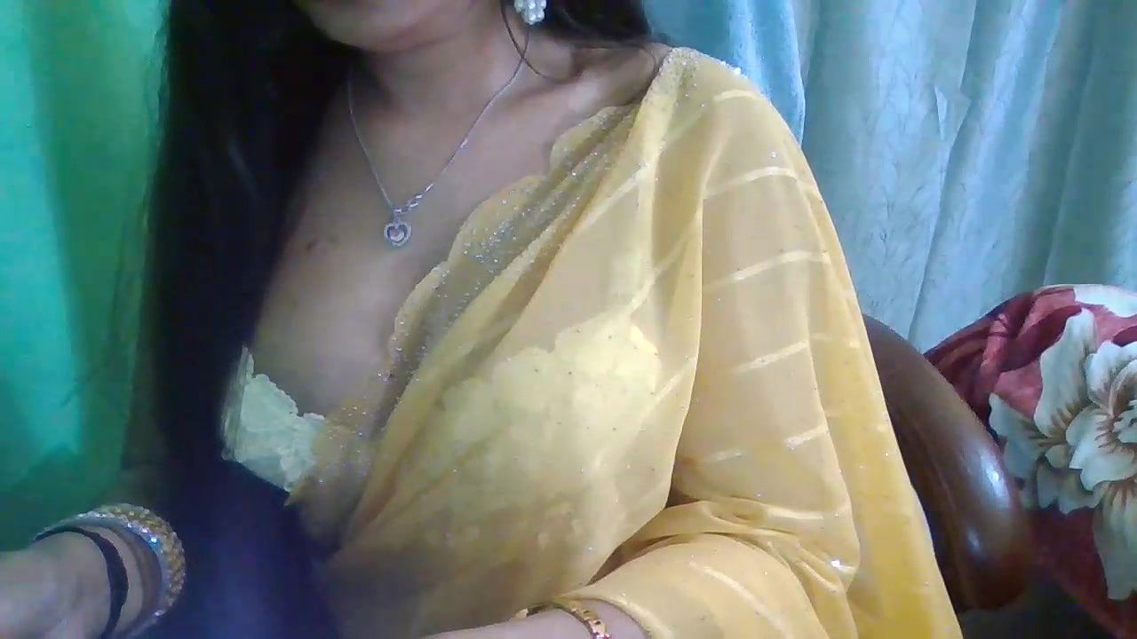 Stripchat-Public.Show-f-Yashika_Love1-2025.02.09.044405