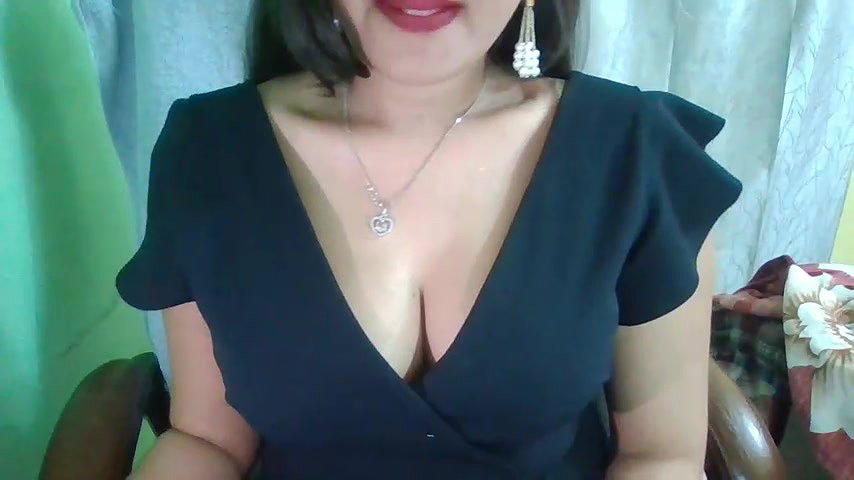 Stripchat-Public.Show-f-Yashika_Love1-2025.02.09.092442