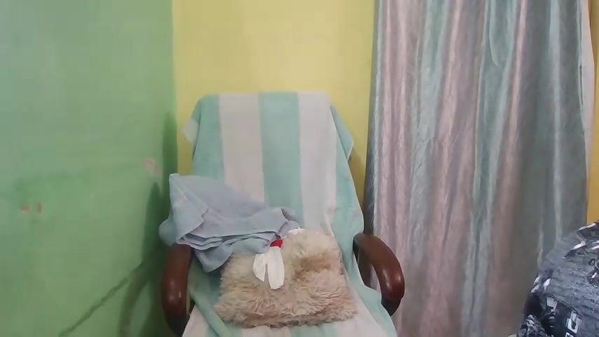 Stripchat-Public.Show-f-Yashika_Love1-2025.04.18.231819