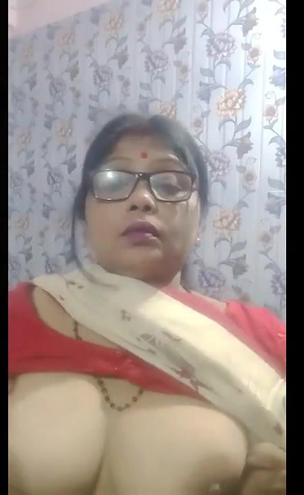 Seema Bhabi Tango Pvt Boobs Pussy Show