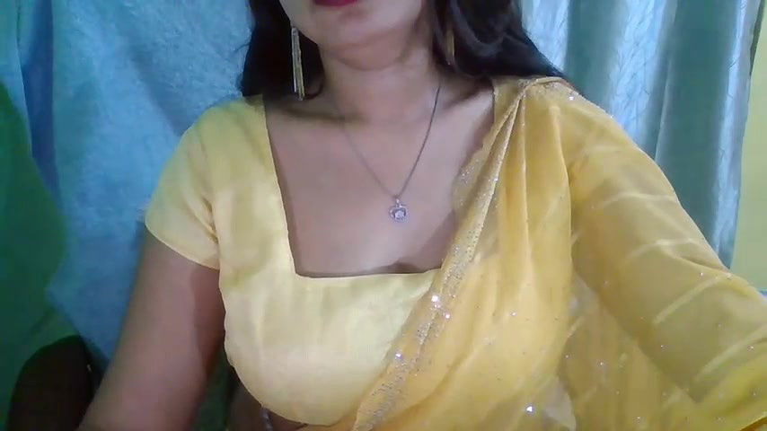 Stripchat-Public.Show-f-Yashika_Love1-2025.06.02.193533