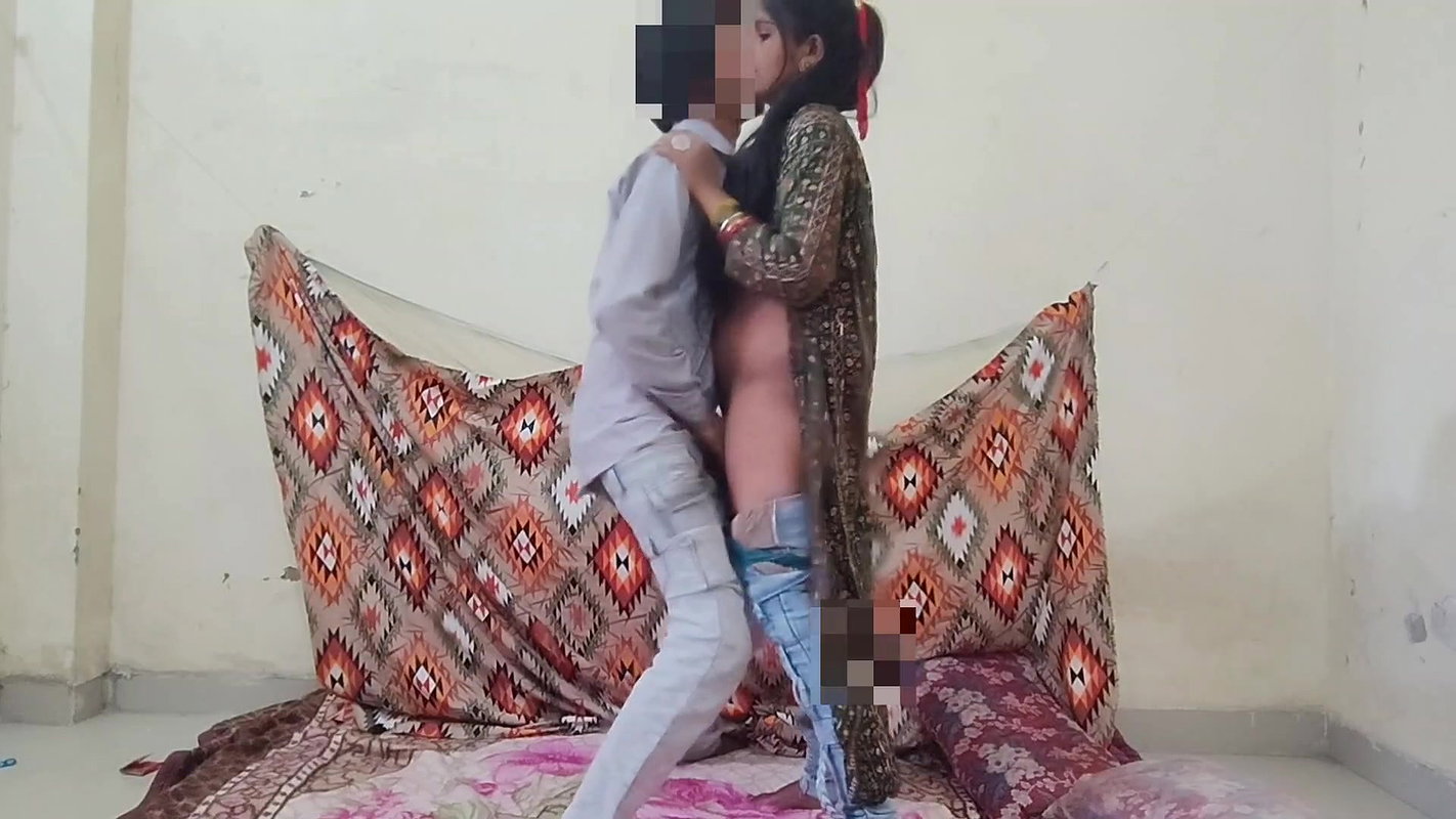 Bhabhi Ko Khade Khade Chod Diya Full Enjoy Hot Bhabhi Ka Boor Fara Diya