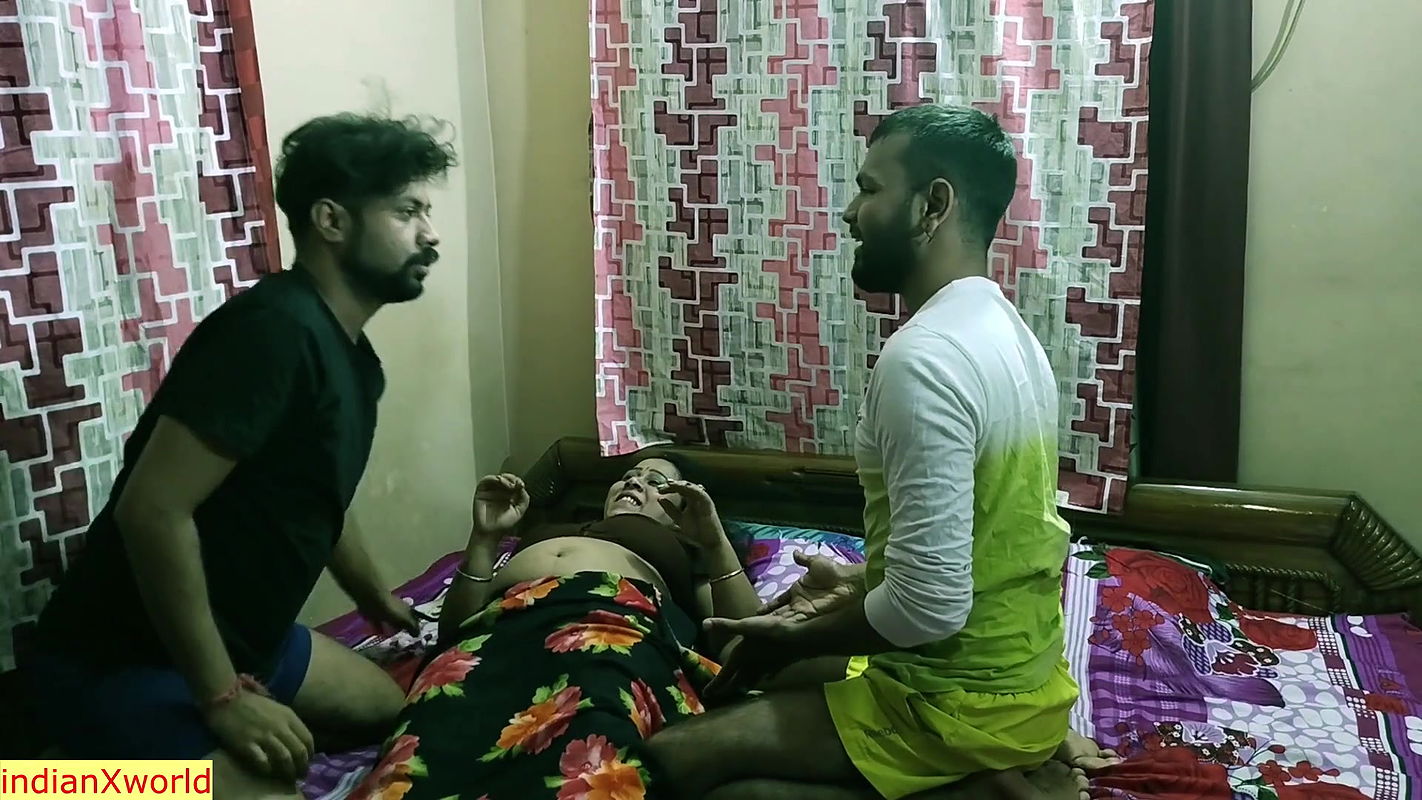 Amazing hot desi threesome sex! Hot milf bhabhi vs two devars