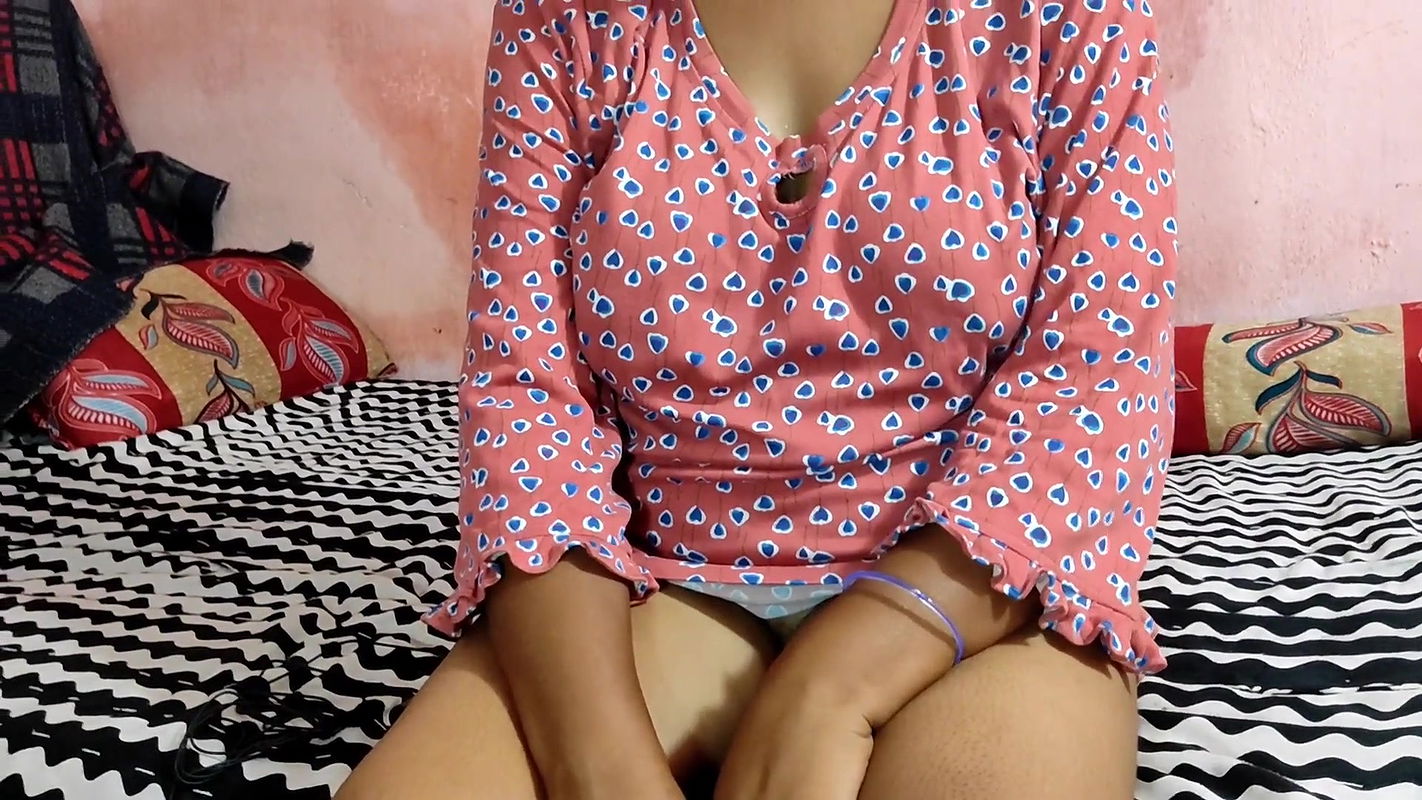 Uncle ko apni beti k friend k gand sunane ka shock