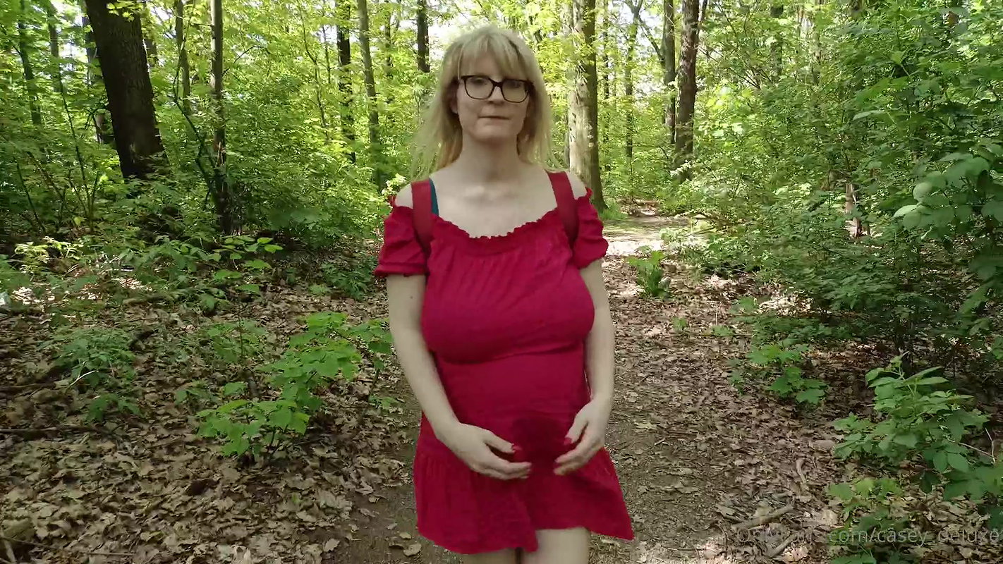 Pregnant Huge Tits Pregnant Mom with Casey Deluxe