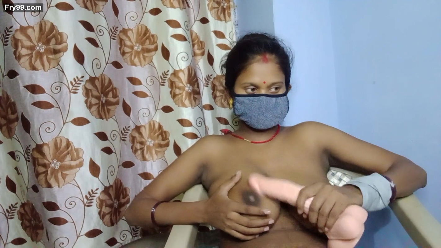 Indian Sapan didi dildo apki ghand me gus jayega