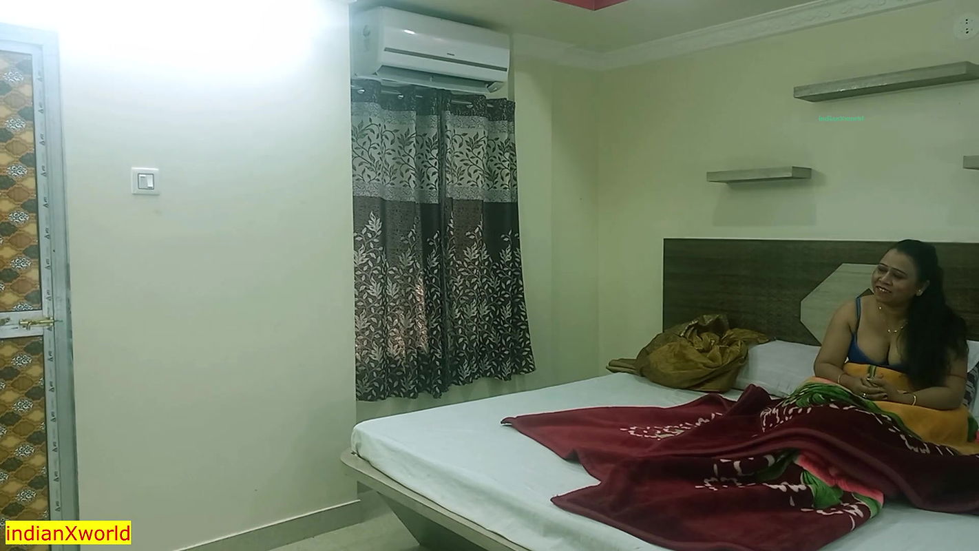 Desi hot bhabhi viral porokiya sex video!! with clear bangla dirty audio