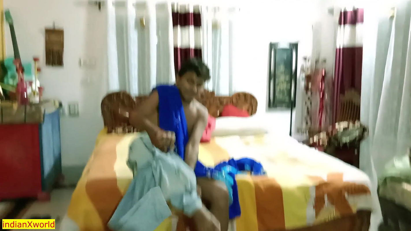 Desi hot big boobs girlfriend shared and hardcore fuck!! Hindi threesome sex