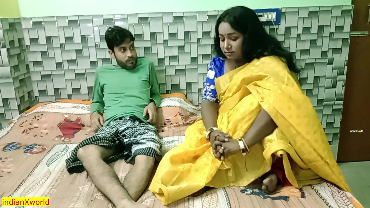 Desi lonely bhabhi has romantic hard sex with college boy! Cheating wife