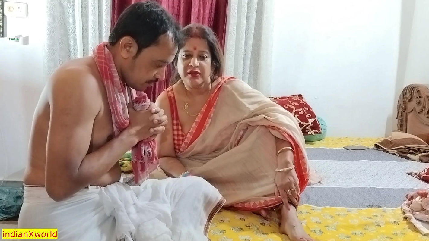 Driver ne mom ko Accha se Chuda! Family Sex