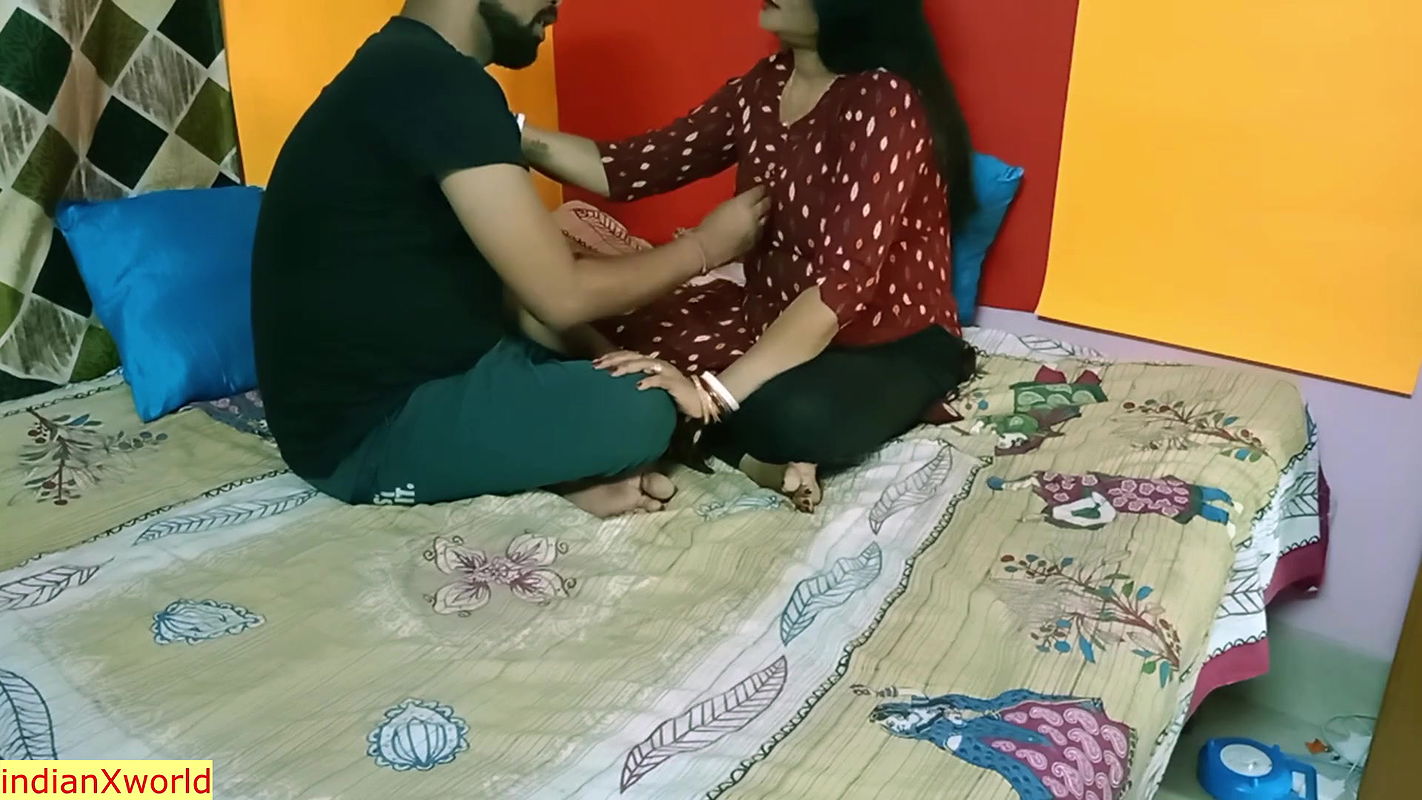 Feeling shy while fucking close friend’s hot stepmom! Indian hot sex