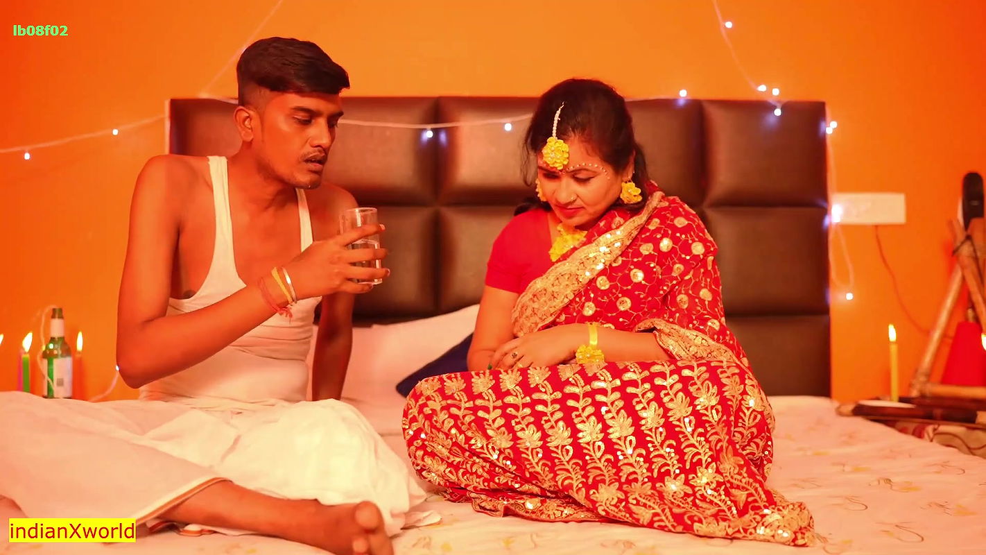 Desi Bahu ki Suhag Raat! New Wife Cheating Sex