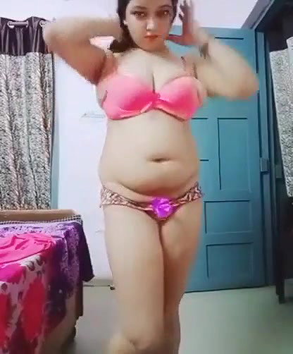 Horny Chandigarh Kuri Dancing