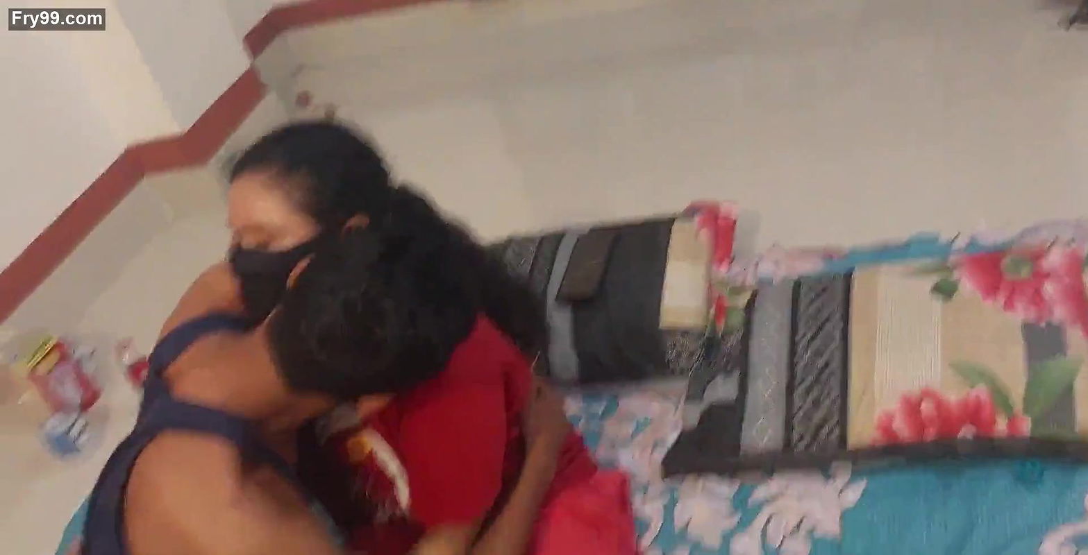 COUPLE SEX AT HOME New fuck beautiful bikini girl and hot boy