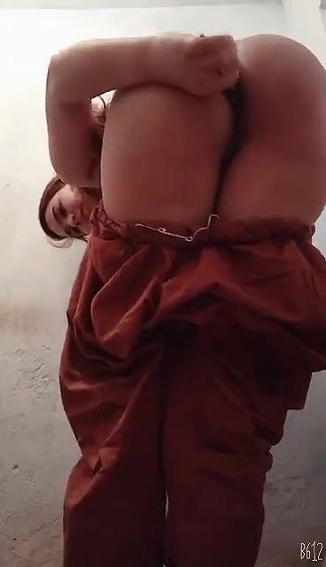 Desi Punjabi girl showing her boobs and ass