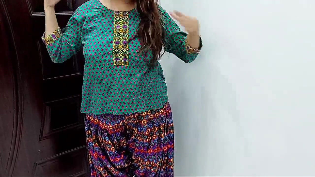 Indian Stepsister Changing Clothes In Front Of Her Stepbrother