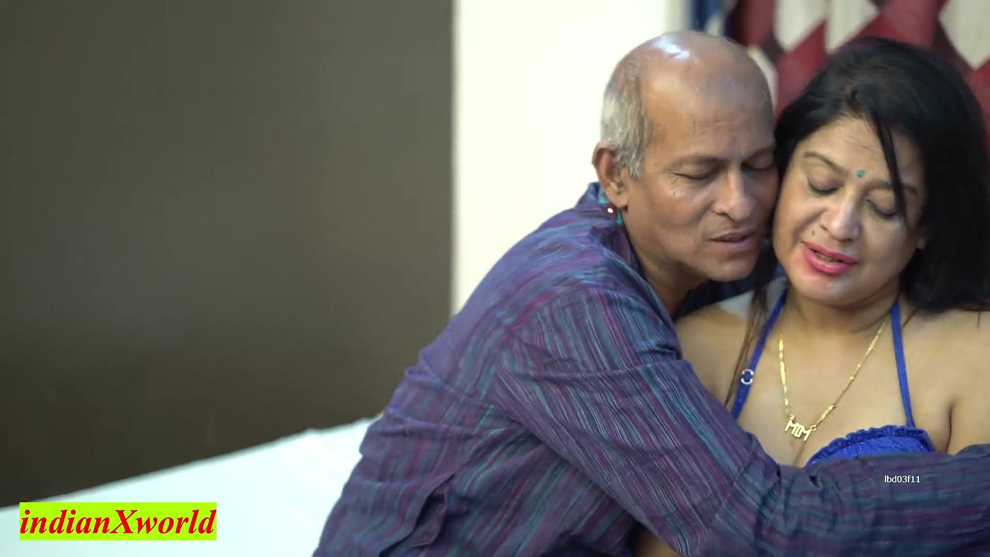 Indian Sugar Daddy fucking my mom! Hot Mom Sex