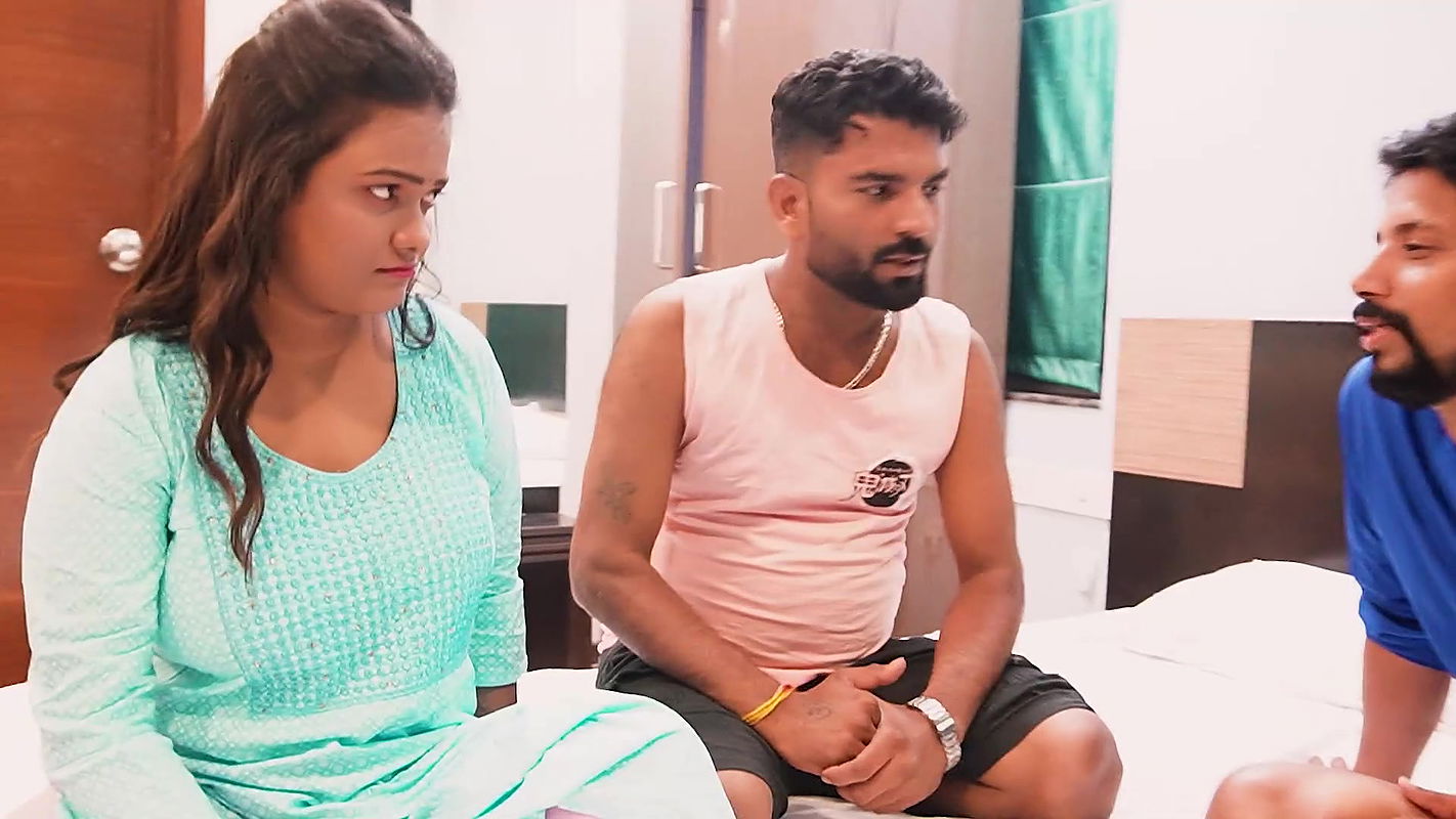 Spitting Fun with Neighbor Girl, Threesome Sex