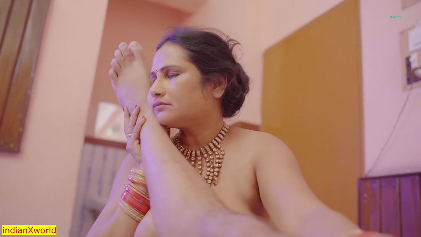 Love Sex with Model Bhabhi! Indian Cuckold wife Sex