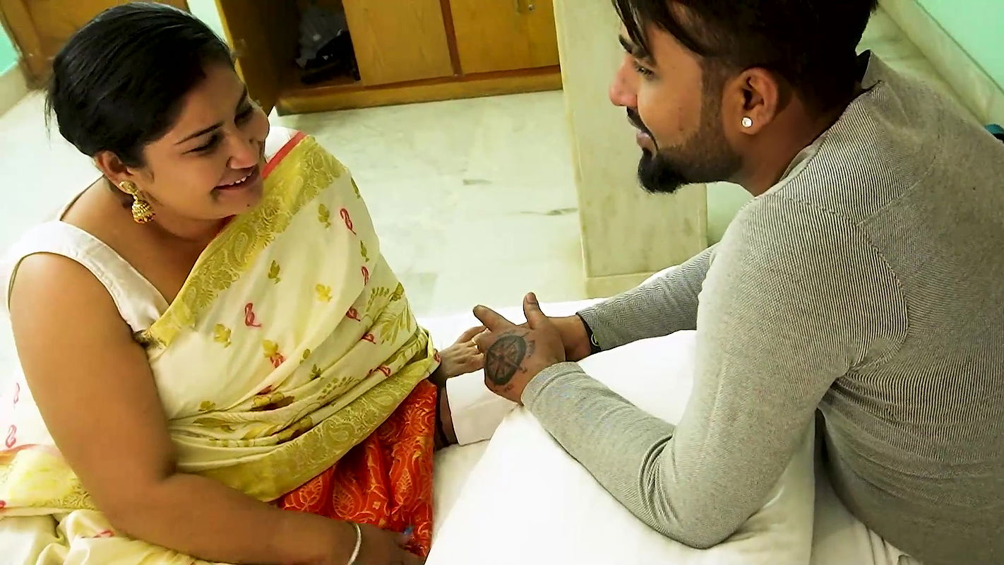 PRIVATE TUTION TEACHER FUCKED HIS STUDENT’S MOTHER