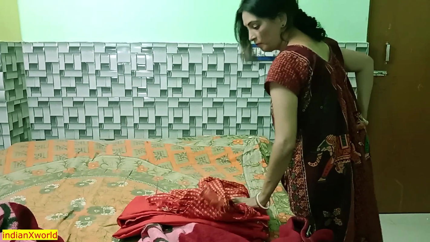 Indian best hot xxx sex! Beautiful hot Bhabhi’s first cheating sex!