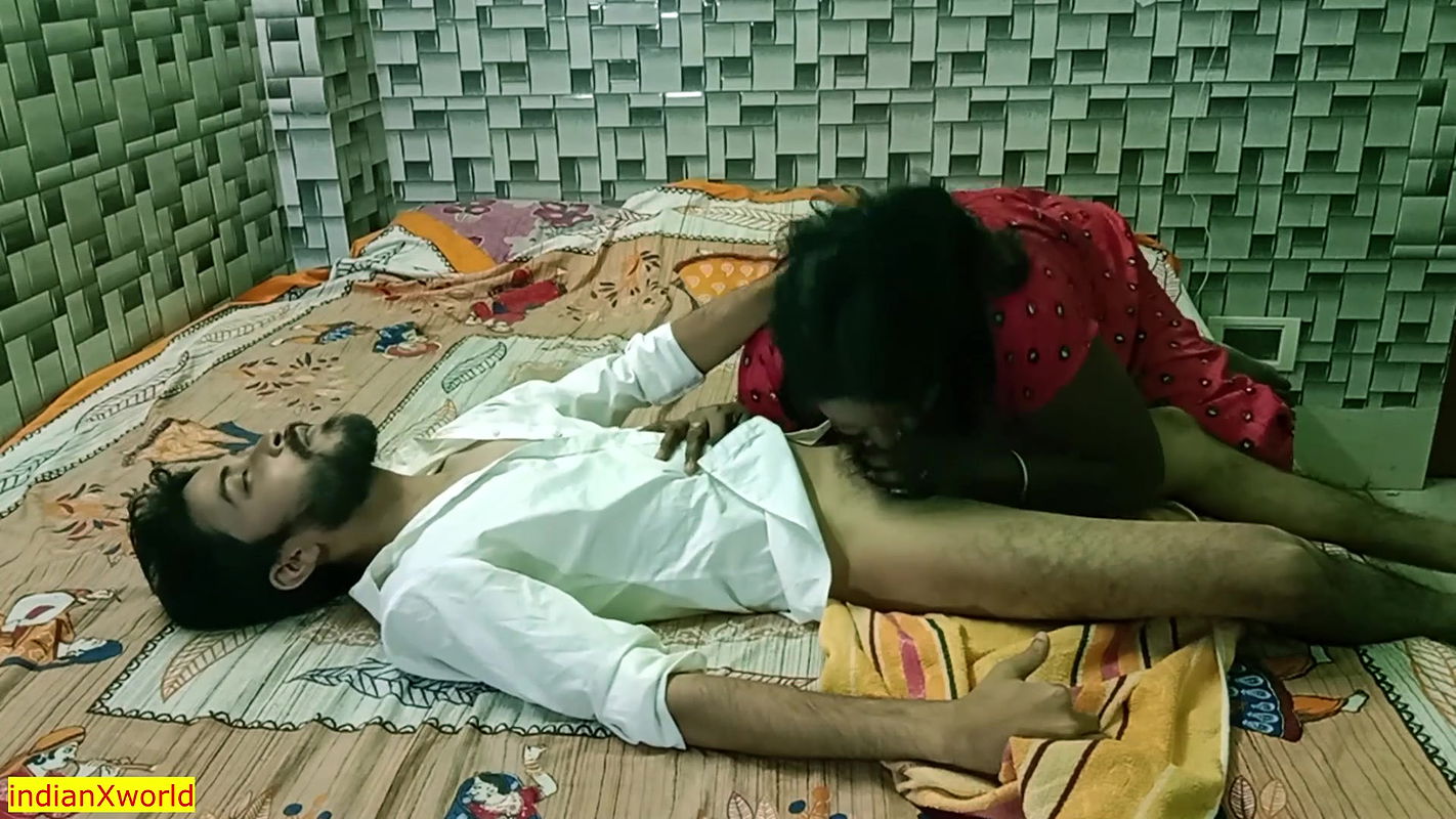 Hot Porshi Bhabhi Pheli sex with New devar! Hot sex