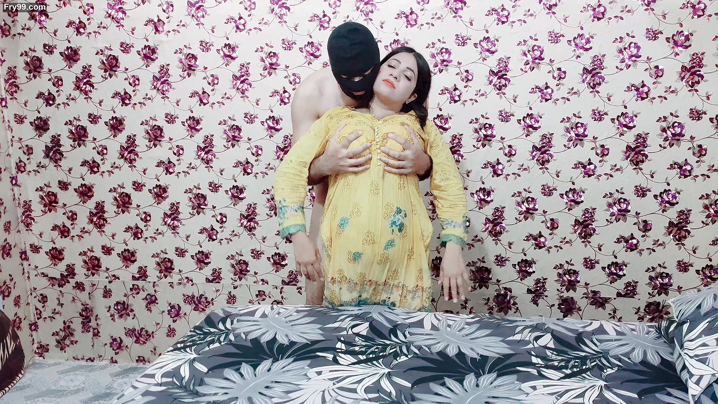 Perfect Curvy With Amazing Tits Romantic Sex With Boyfriend