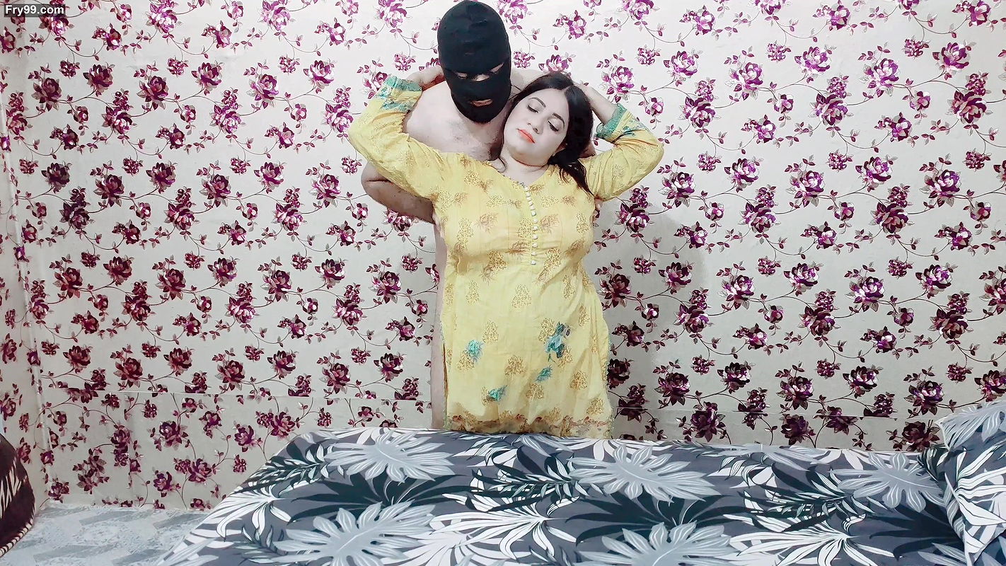 Perfect Curvy With Amazing Tits Romantic Sex With Boyfriend