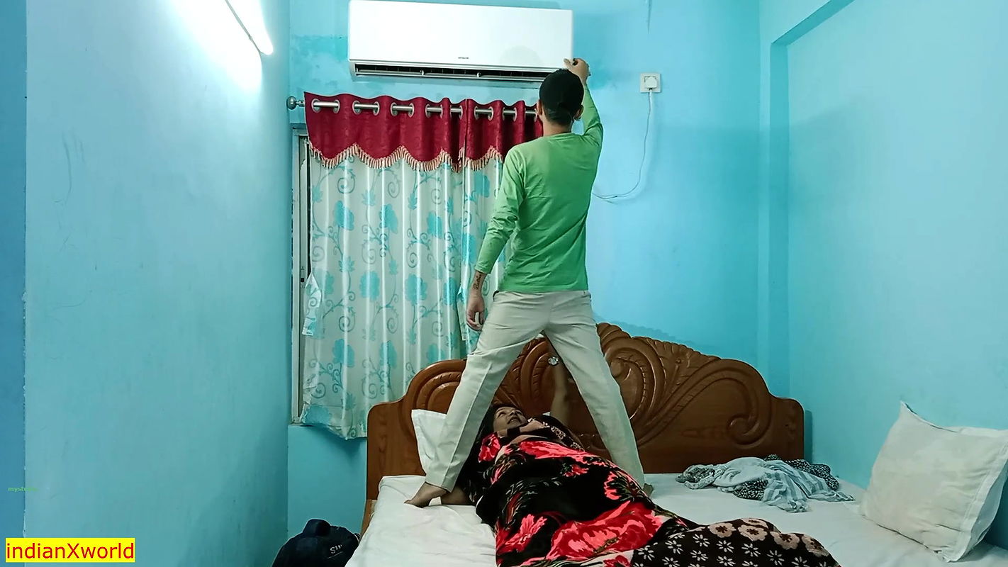 Husband caught his wife fucking with AC mechanic!