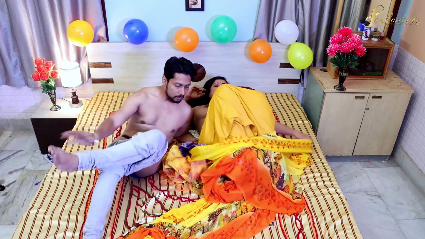 Hot couple enjoyed their anniversary night with amazing sex