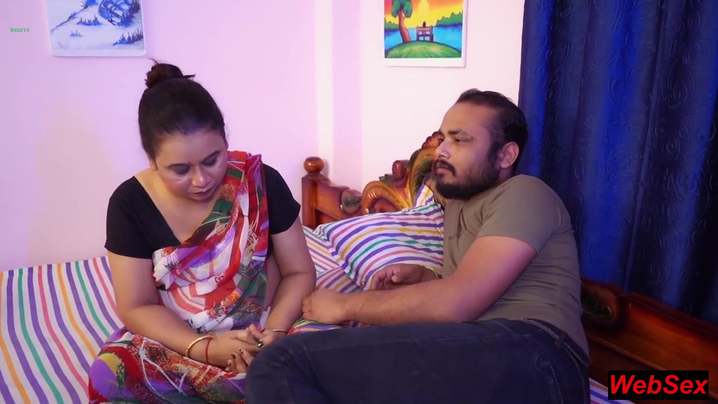 Young Houseowner fucks Beautiful Bhabhi for Rent!