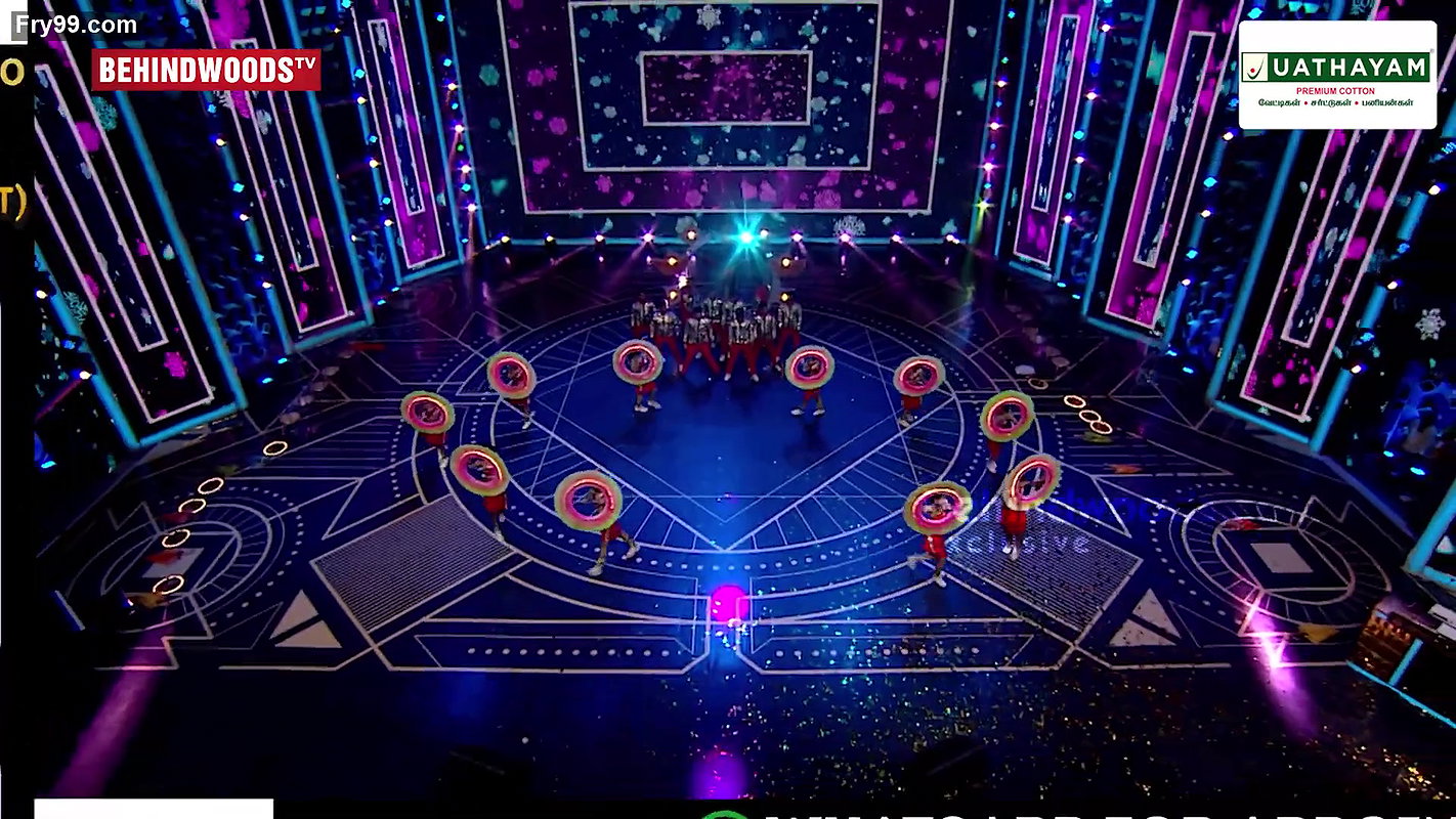 Dusky Beauty Pooja Hegde Super Hot Curvy ASS Pressed Multiple Times & Cameltoe