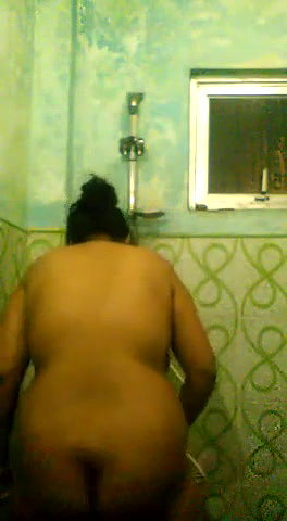 Booby Bengali Babe Bath