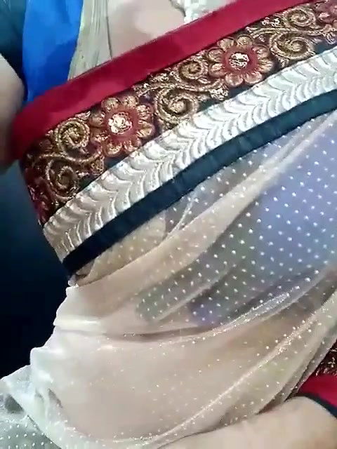 Desi sexy bhabi nice pussy on live