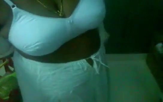 Desi village aunty big boobs 2