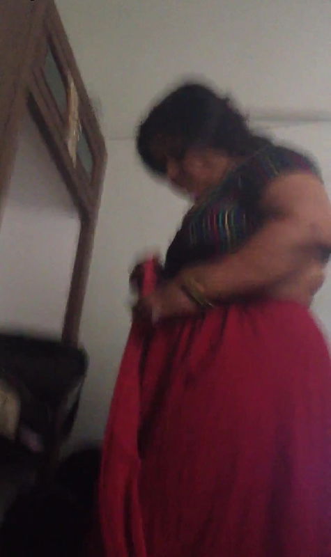 Desi fatty bhabi big boobs
